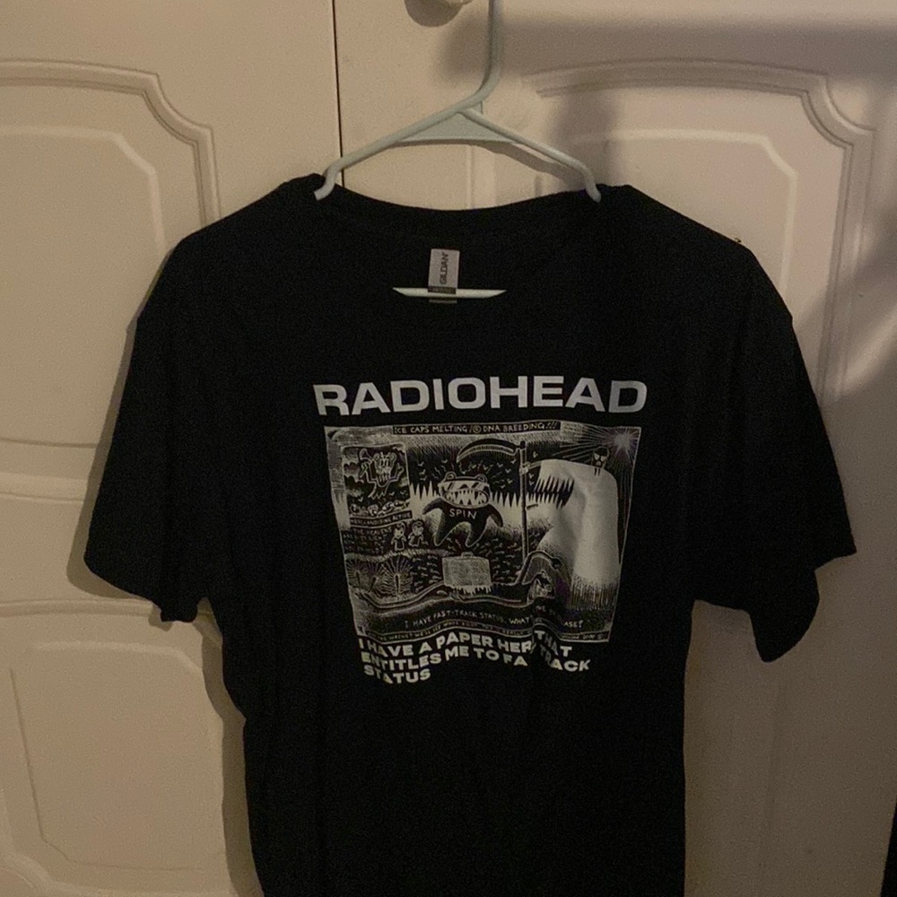 black radiohead tshirt